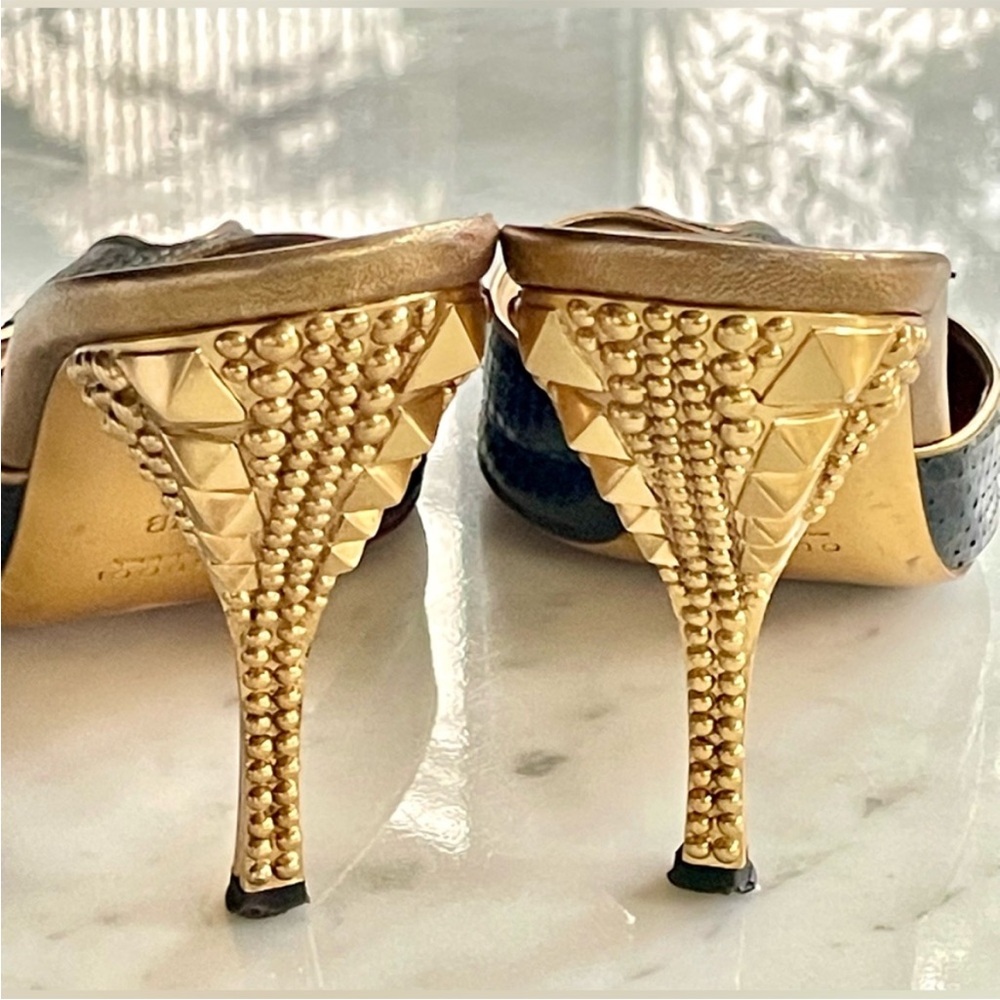 Gucci Rare Tom Ford Runway snakeskin slides, reptilian heel, blk & gold, 7 - Picture 12 of 17